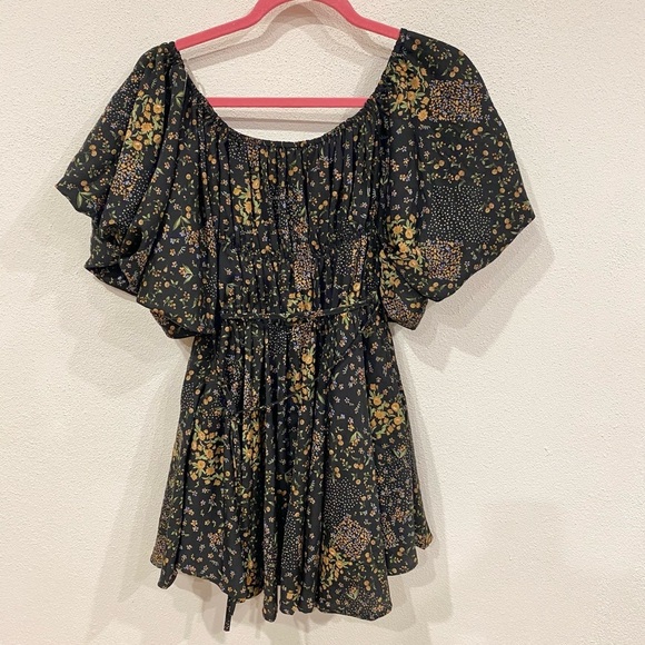 NEW The Post Kingsley Floral Tie Waist Dress Size Small - Picture 5 of 5